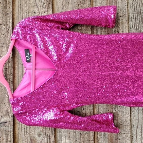 Lulu's 3/4 sleeve sequined mini Dress Small excellent used condition - Picture 3 of 5